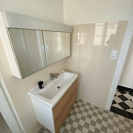 Spacieux Et Lumineux Centre Jaude 100m2 Apartment *