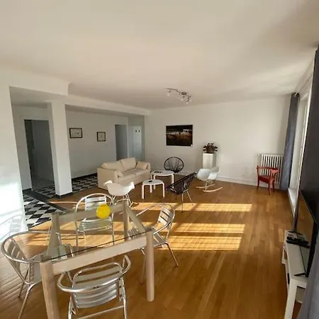 Spacieux Et Lumineux Centre Jaude 100m2 Apartment
